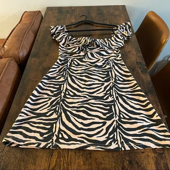 Missguided off the shoulder dress - Picture 12 of 15